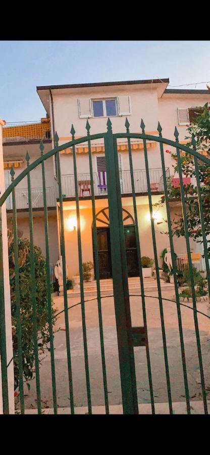 בובה מרינה Villa Tripepi מראה חיצוני תמונה